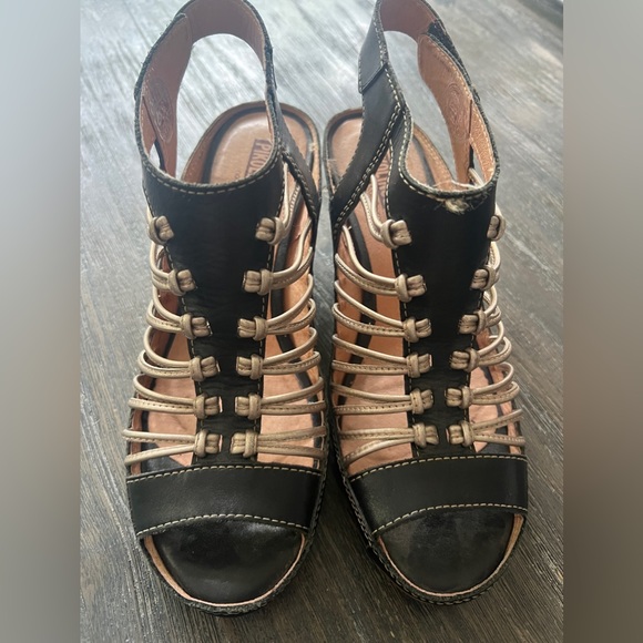 PIKOLINOS leather SZ 37 heels - Picture 1 of 7